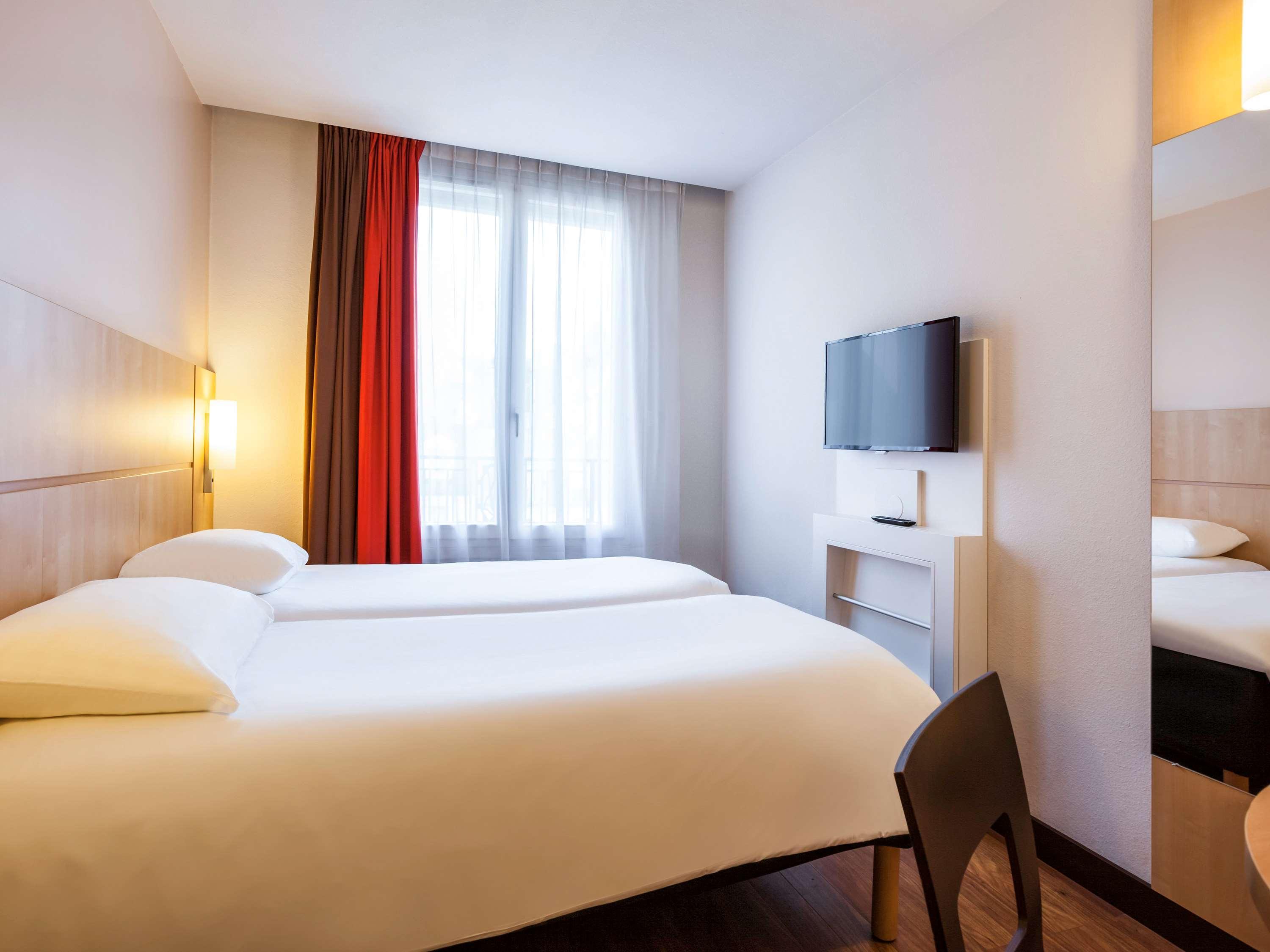 Ibis Paris Gare De L Est 10Eme Hotel Bagian luar foto