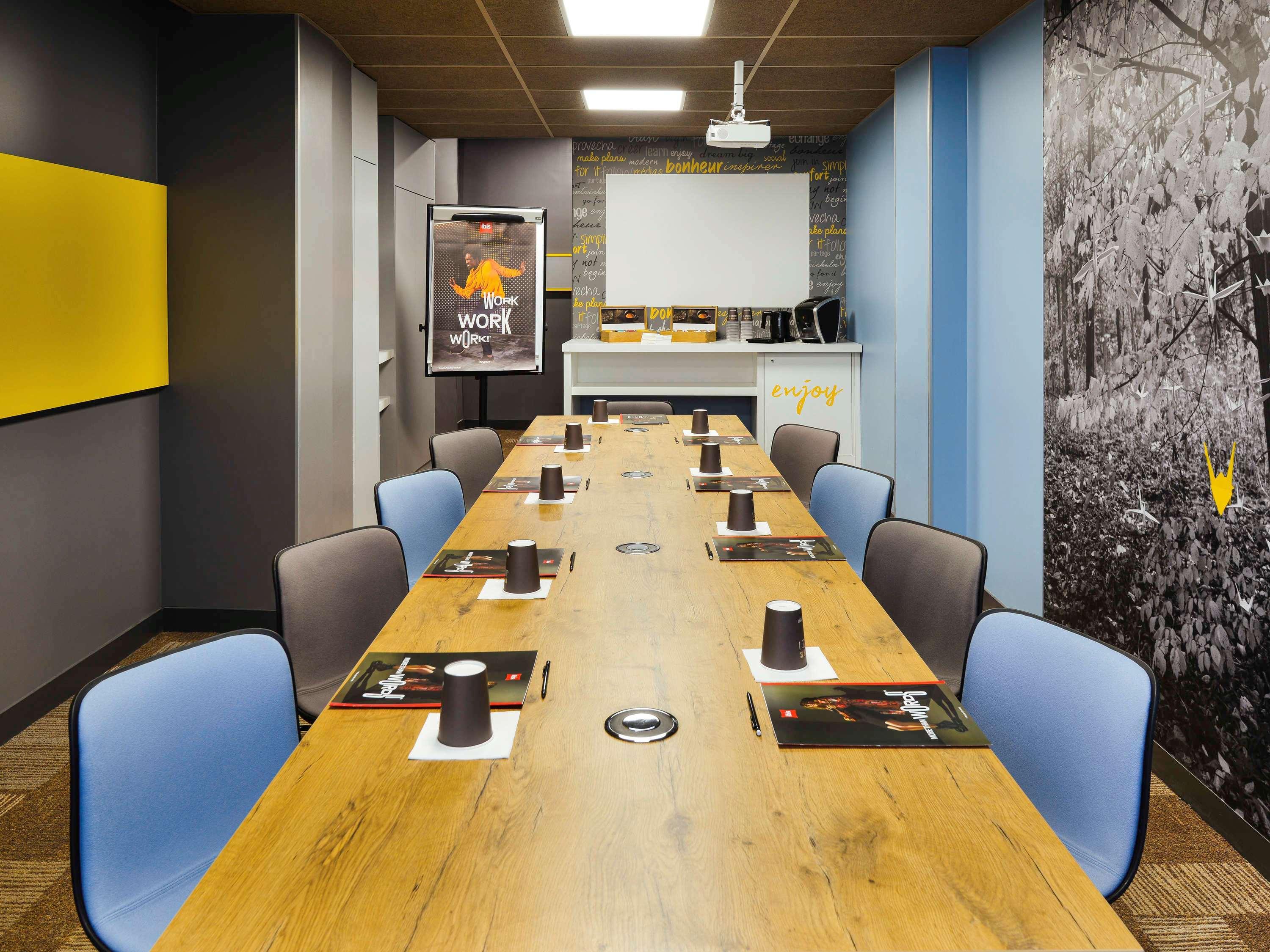 Ibis Paris Gare De L Est 10Eme Hotel Bagian luar foto