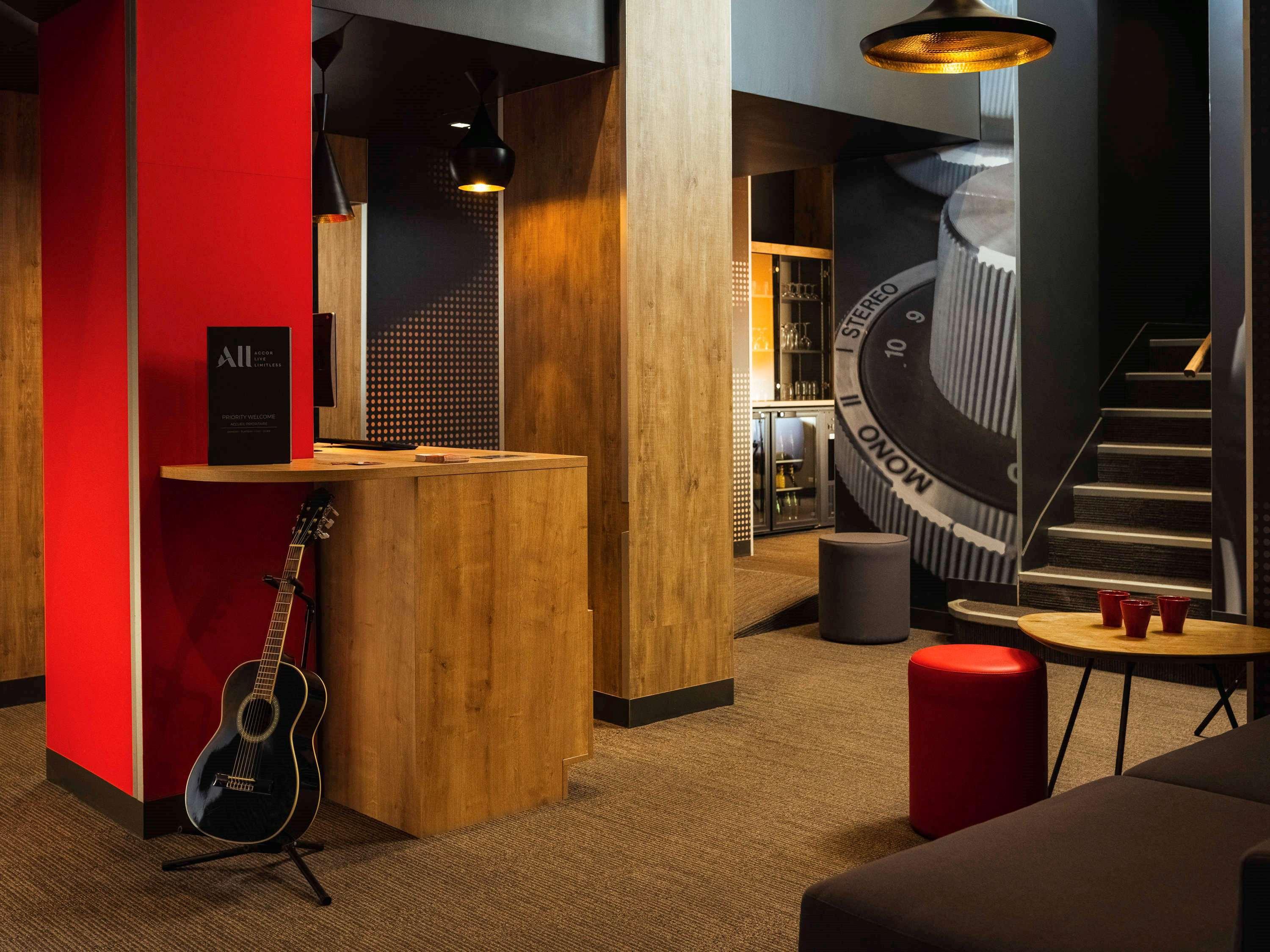 Ibis Paris Gare De L Est 10Eme Hotel Bagian luar foto